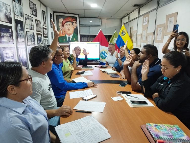 Concejo Municipal de San Felipe aprobó por unanimidad el presupuesto del 2025 presentado por el alcalde Rogger Daza