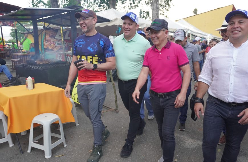 Ministro León exalta potencial agropecuario de Yaracuy en Ferias de Mayo