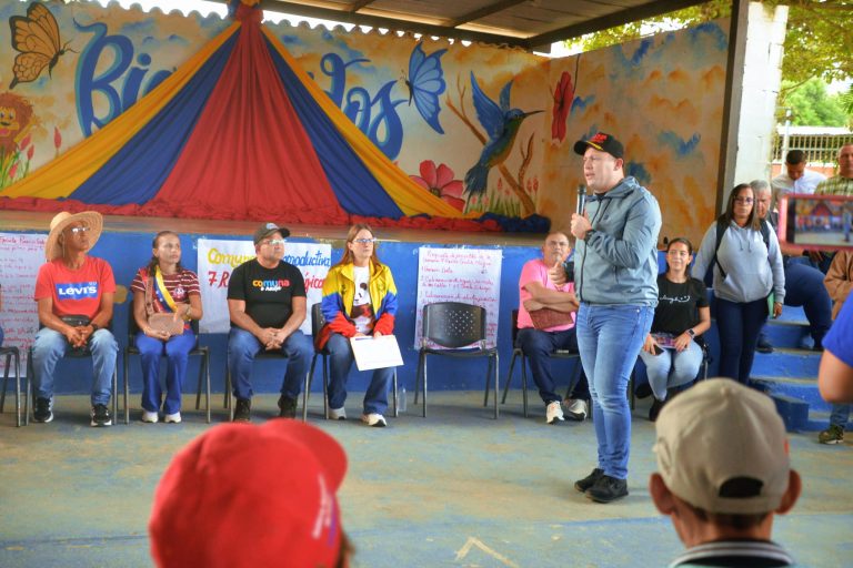 Yaracuy Evalúa Asambleas Comunales con la Ministra Anabel Pereira de cara a la Consulta Nacional