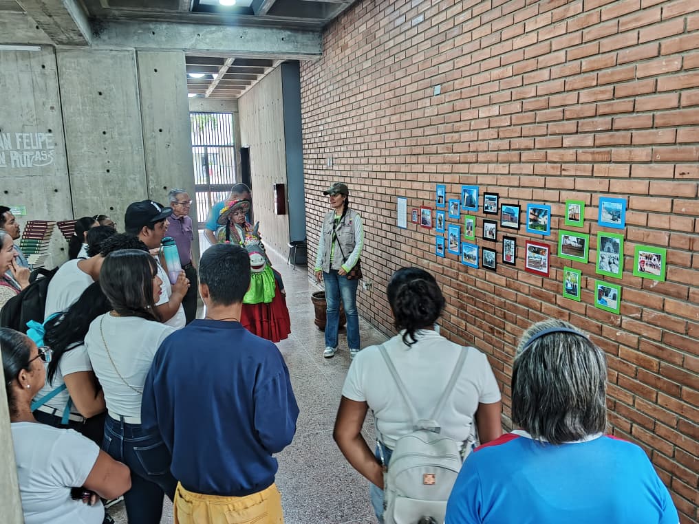 Inauguran la muestra fotográfica «San Felipe en rutas» en los espacios de la Biblioteca Dr. Félix Pifano