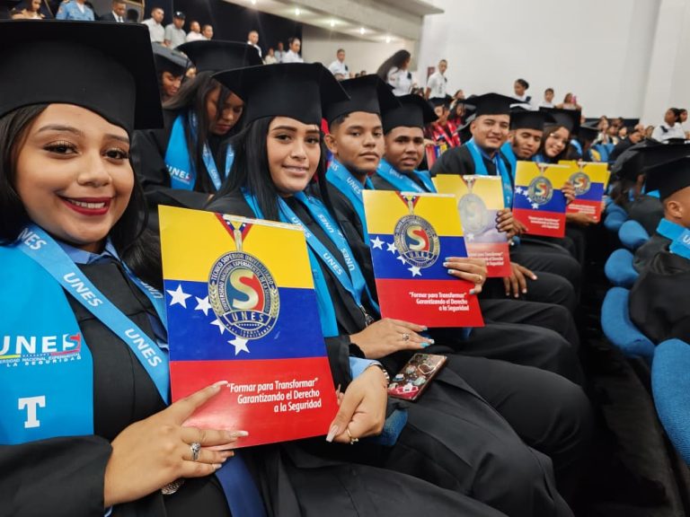 UNES Yaracuy gradúa a 222 nuevos profesionales de la seguridad ciudadana