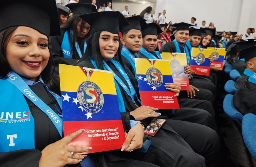 UNES Yaracuy gradúa a 222 nuevos profesionales de la seguridad ciudadana